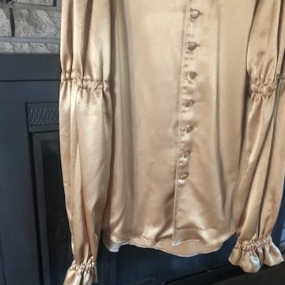 UNIQUE Unisex Gold Poet Satin Blouse - Picture 5 of 7